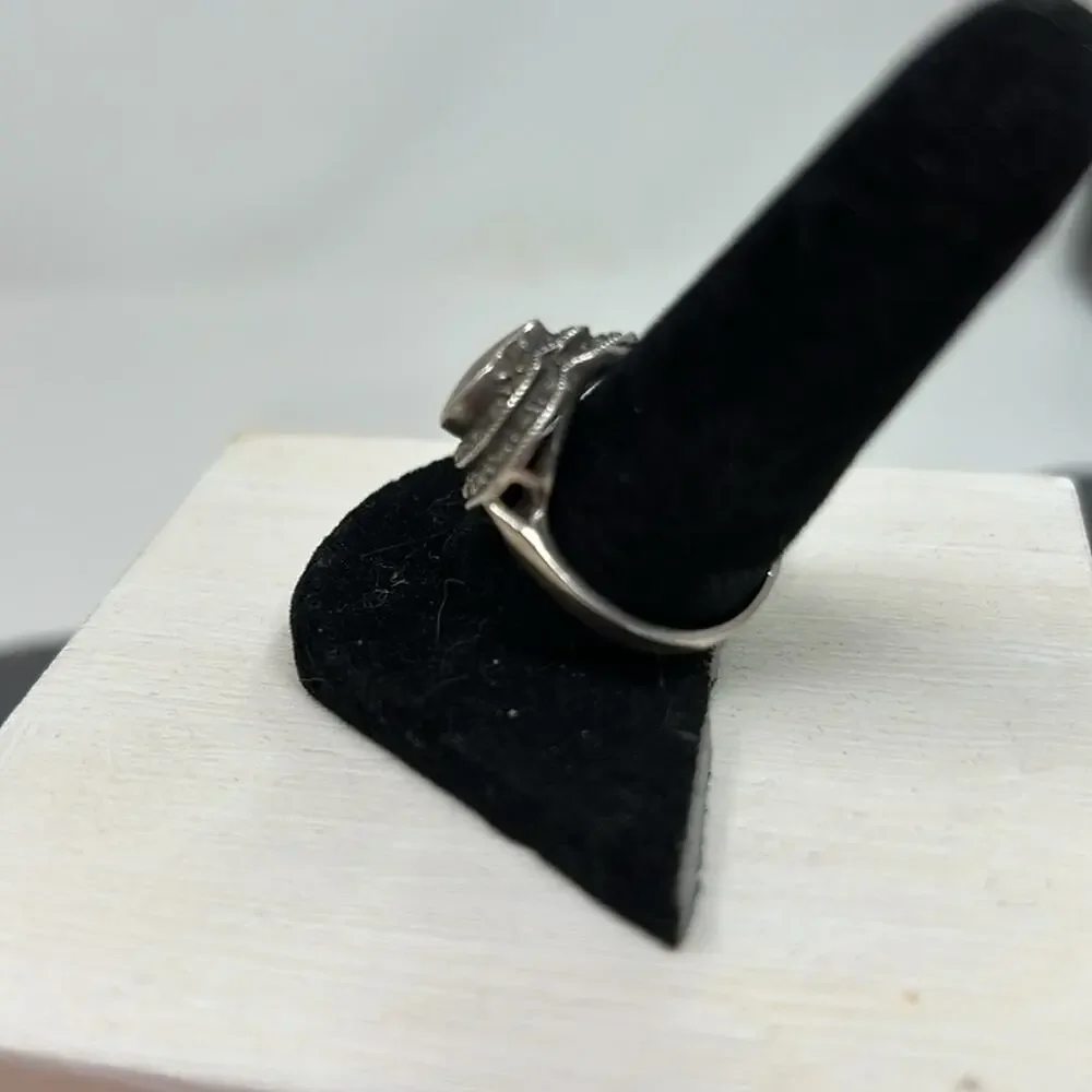 Vintage Sterling Silver Natural Carnelian and Marcasite Heart Shaped Ring Size 8